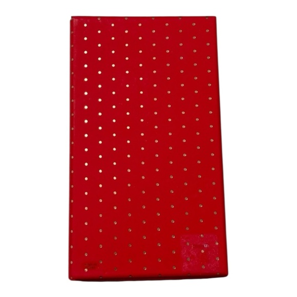 True to Form Gold Tone Star Toggle 18” Necklace, New in Box - Picture 5 of 5